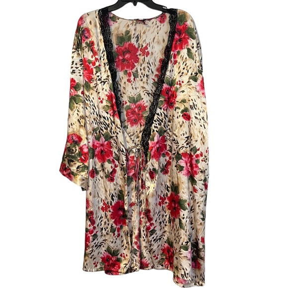 ❌❌SOLD❌❌Linea Donatella Satin Wrap Robe - Picture 1 of 6